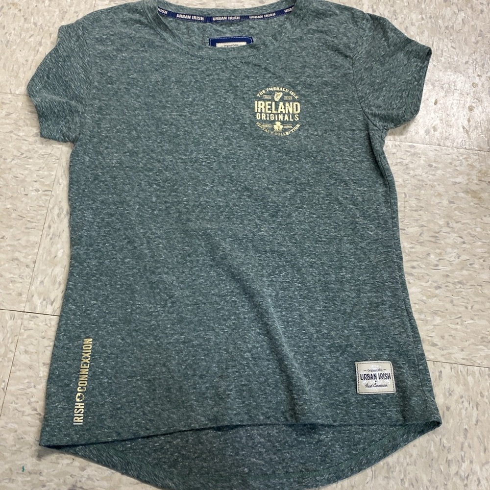 Urban Irish size 16 green short sleeve T-shirt